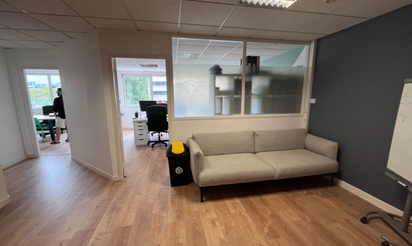 A LOUER – BREST KERGONAN – BUREAUX DE 82 M² - 1940