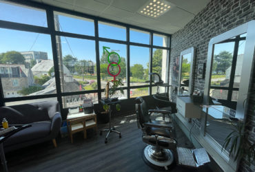 LOCAL COMMERCIAL INVESTISSEMENT ? LOCATAIRE EN PLACE ? RENTABILITÉ 7,82 % Acte en main