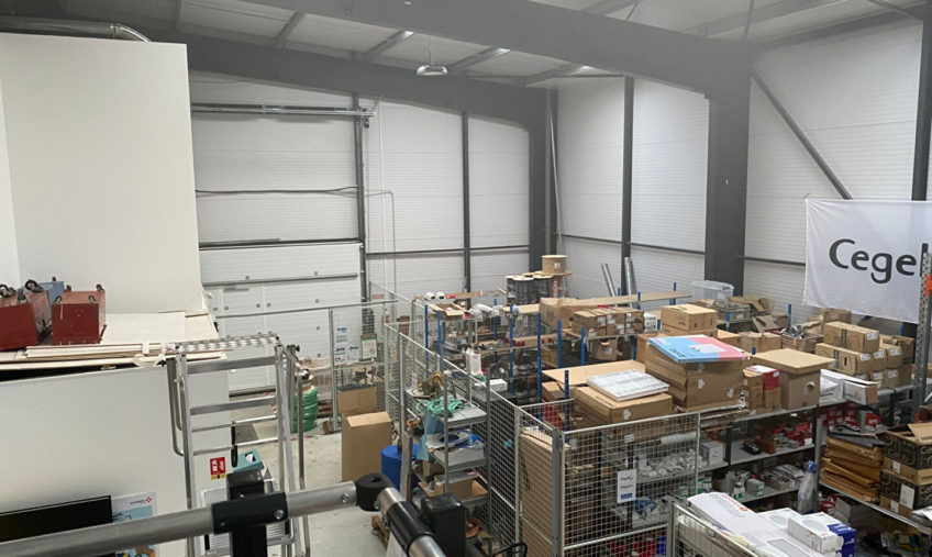 LOCAL D&rsquo;ACTIVITES  – 586 m² – AURAY - 1956