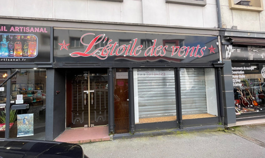 Local commercial – 120m² – Centre-ville - 1962