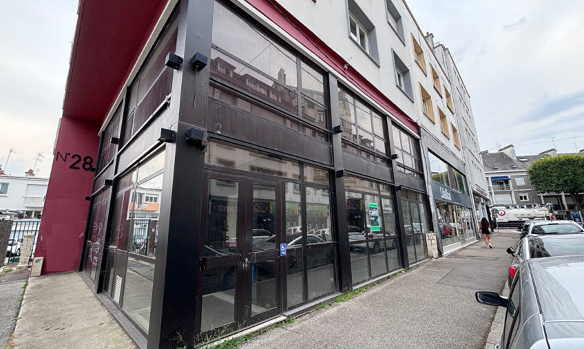 Local commercial – 220m² – Lorient centre-ville - 1971