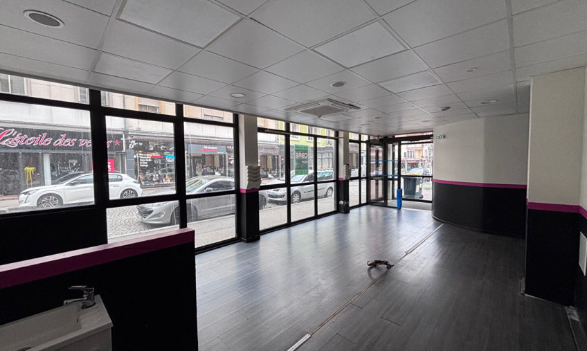 Local commercial – 220m² – Lorient centre-ville - 1971