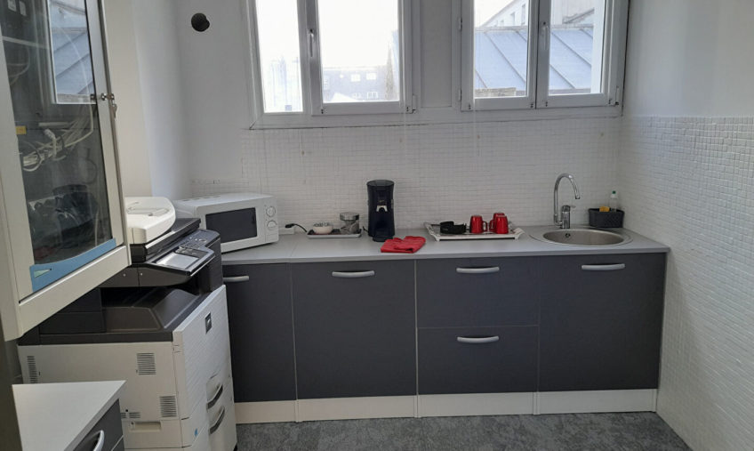 A LOUER – BREST PORT DE COMMERCE – BUREAU DE 18M² - 1989