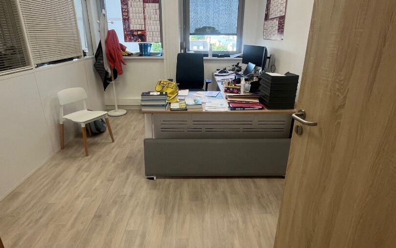 A LOUER – BREST LOSCOAT – BUREAUX 624 M² – BAIL PRECAIRE - 991