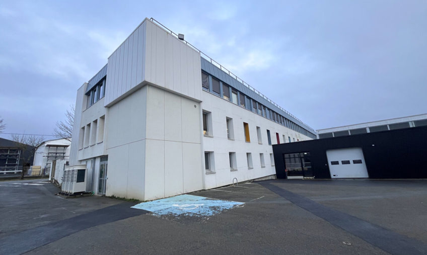 A LOUER – BREST LOSCOAT – BUREAUX 311 M² – BAIL PRECAIRE - 1036