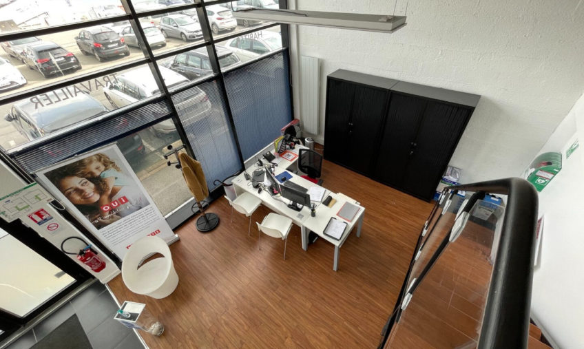 A LOUER – BREST PORT – LOCAL PROFESSIONNEL DE 135 M² – VUE MER - 1121
