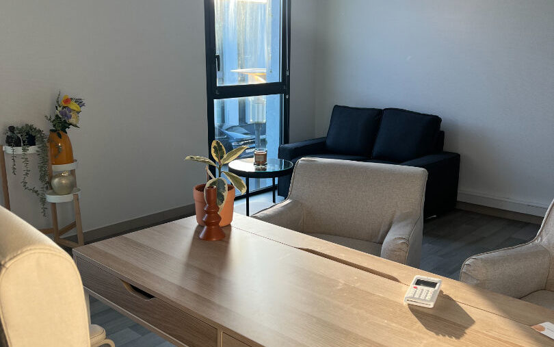 A LOUER – GUIPAVAS AEROPORT – BUREAU DE 17 M² - 1351