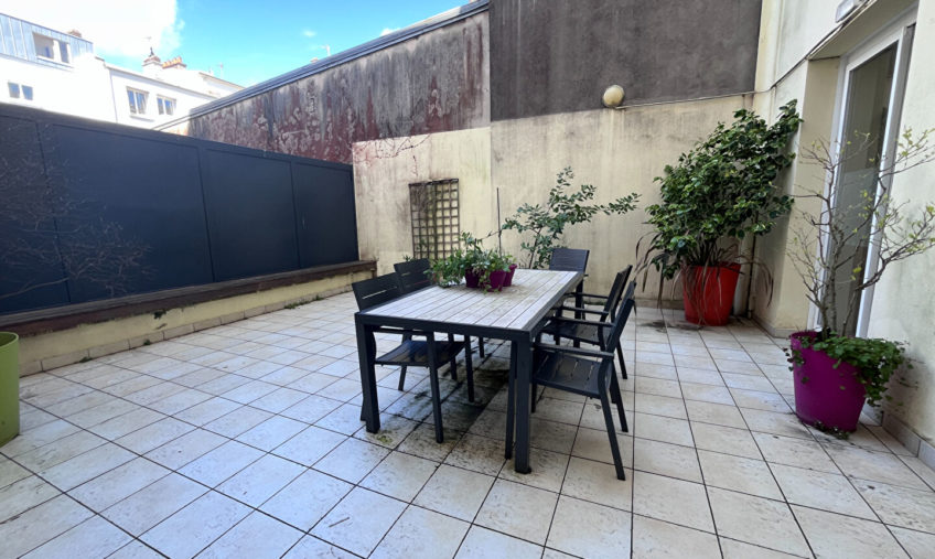 A VENDRE – BREST QUARTIER SIAM – BATIMENT DE BUREAUX DE 640 M2 - 1464