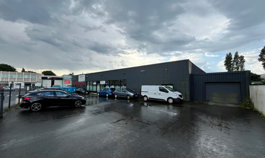Local d&rsquo;activité Gouesnou zone Kergaradec 690 m2 - 1569