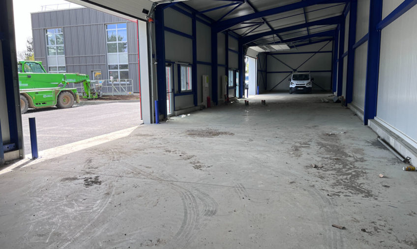 Cellules d&rsquo;activités neuves – Plougastel Daoulas 150 m2 - 1572