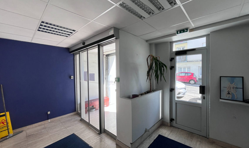A LOUER – BREST QUARTIER SIAM – BATIMENT DE BUREAUX DE 640 M2 - 1819