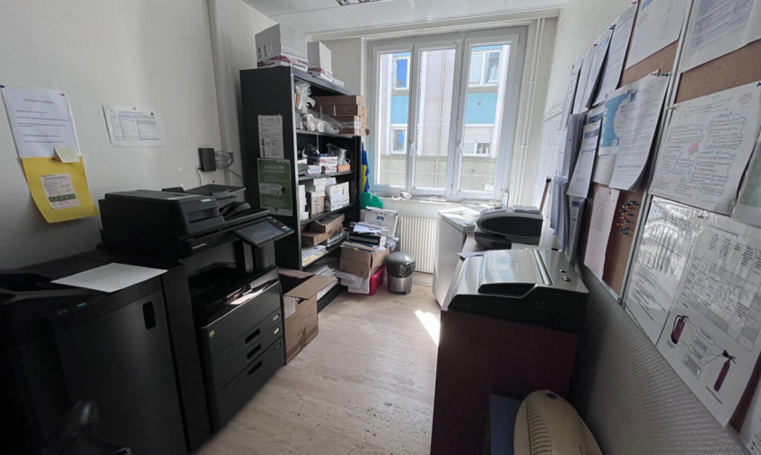 A LOUER – BREST QUARTIER SIAM – BATIMENT DE BUREAUX DE 640 M2 - 1819