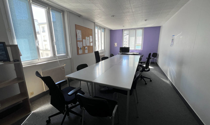 A LOUER – BREST QUARTIER SIAM – BATIMENT DE BUREAUX DE 640 M2 - 1819