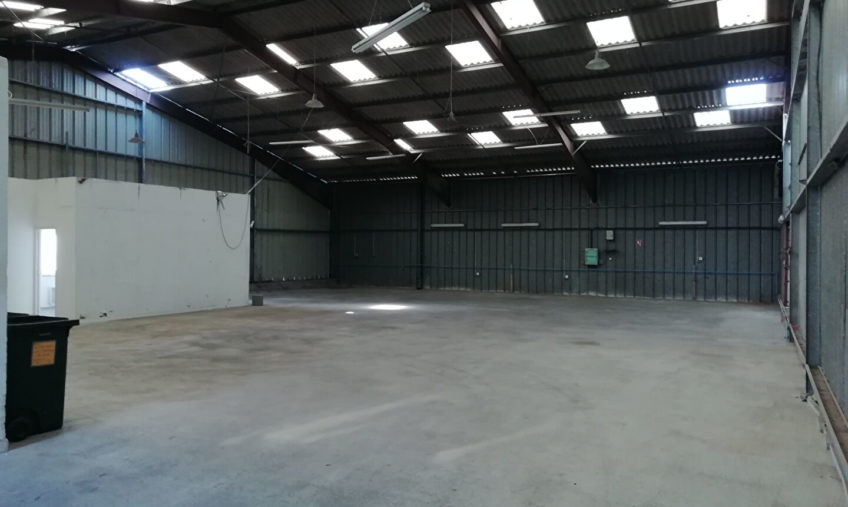 Local d&rsquo;activité Guipavas 450 m2 - 1871