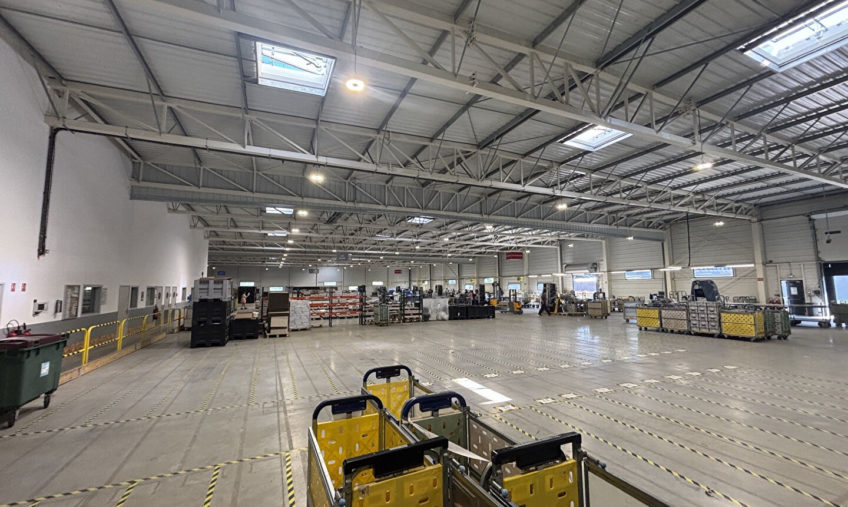 Local d&rsquo;activité Guipavas 3500 m2 - 1916
