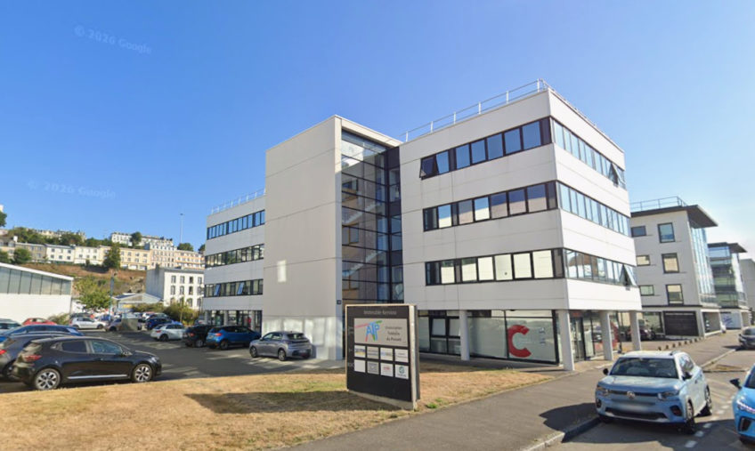 A LOUER – BREST PORT DE COMMERCE – BUREAUX DE 123 M² - 1966