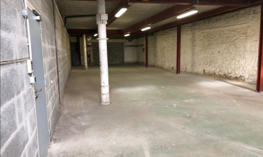 Local d&rsquo;activité Brest 180 m2 - 1984