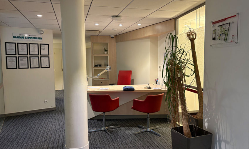 A LOUER – BREST CENTRE – LOCAL PROFESSIONNEL DE 210 M² - 1997
