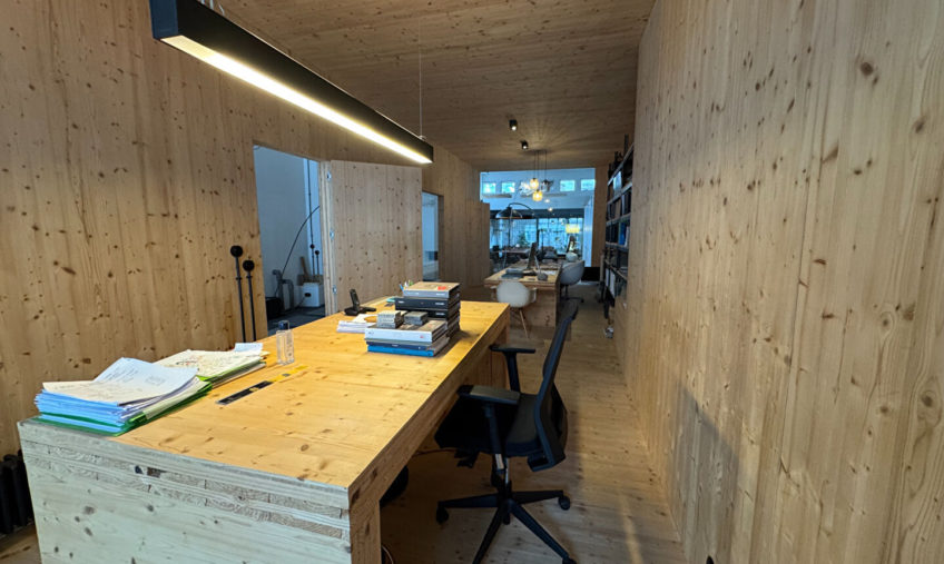 A LOUER – BREST QUARTIER SIAM – LOCAL PROFESSIONNEL DE 200 M2 - 2000