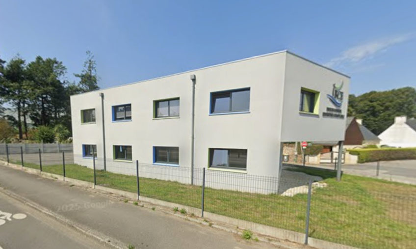A LOUER – GUIPAVAS FROUTVEN – COATAUDON – BUREAUX 130 M² - 2001