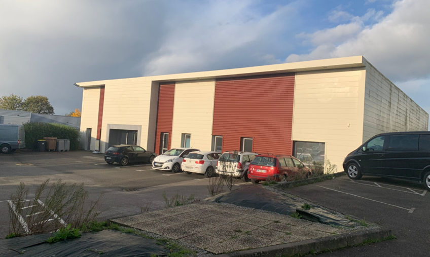 Local commercial – 821m² – ZaC de Parc-Lann - 2024
