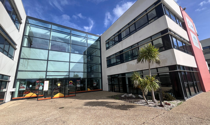 A VENDRE – GUIPAVAS KERGARADEC – PLATEAU DE BUREAUX DE 317 M2 - 2033