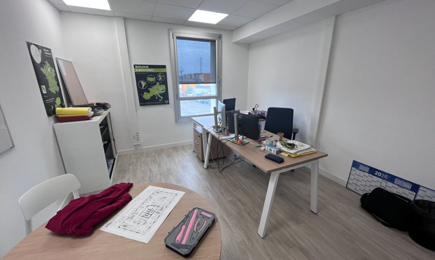 A LOUER – BREST LOSCOAT – BUREAUX 311 M² – BAIL COURTE DUREE - 1036