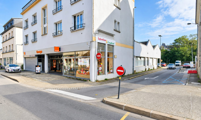 LOCAL COMMERCIAL LANDERNEAU CENTRE VILLE A LOUER - 1134