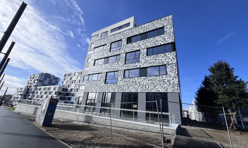 BUREAU GOUESNOU KERGARADEC HERMITAGE A LOUER - 1251