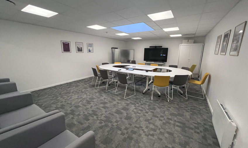 A LOUER – BREST KERGONAN – BUREAUX DE 570 M² - 1662