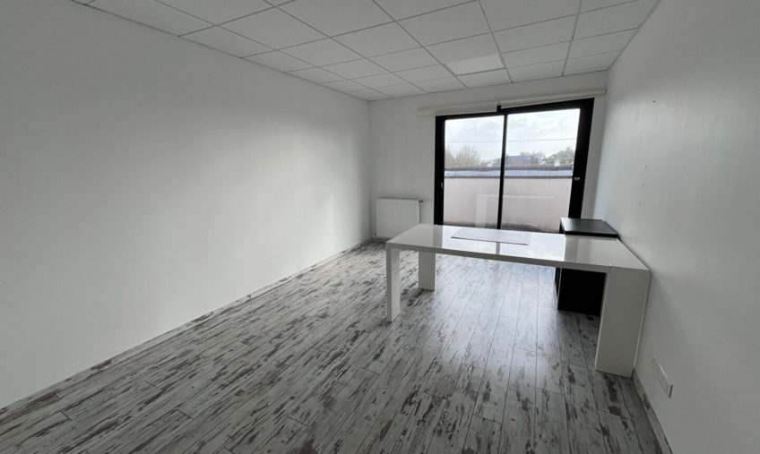 A LOUER – GUIPAVAS – BUREAUX DE 430 M2 - 1821