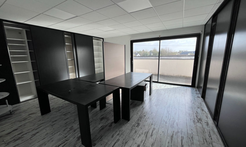 A LOUER – GUIPAVAS – BUREAUX DE 430 M2 - 1821