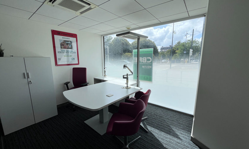 A LOUER – BREST CENTRE – LOCAL PROFESSIONNEL DE 210 M² - 1997