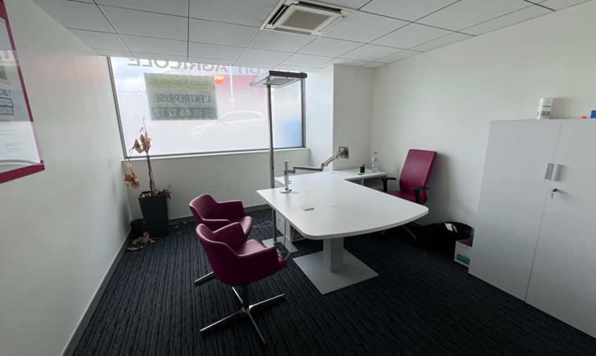 A LOUER – BREST CENTRE – LOCAL PROFESSIONNEL DE 210 M² - 1997