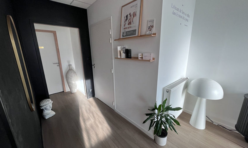 A VENDRE – LE RELECQ KERHUON – BUREAUX NEUFS DE 63 M2 - 2047