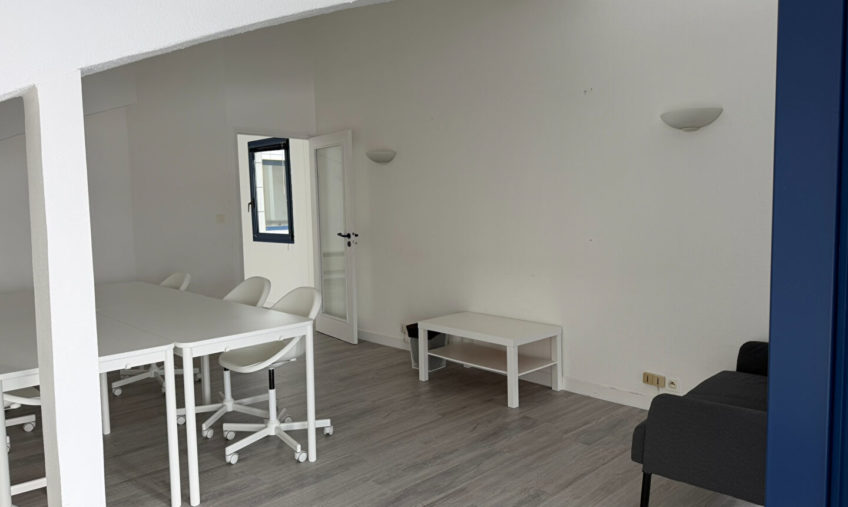 A LOUER – BREST MARINA DU CHATEAU – BUREAUX 87 M2 - 2049