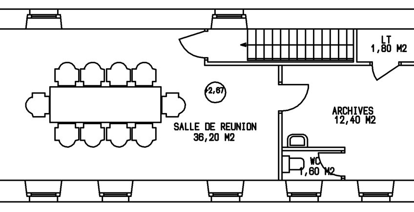 A VENDRE – BOURG BLANC – LOCAL PROFESSIONNEL DE 158 M2 - 2050