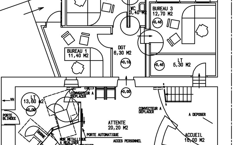 A VENDRE – BOURG BLANC – LOCAL PROFESSIONNEL DE 158 M2 - 2050