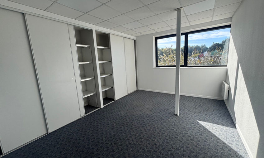 Bureaux 188m² – Lorient - 2057