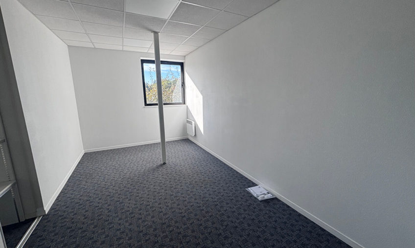 Bureaux 188m² – Lorient - 2057