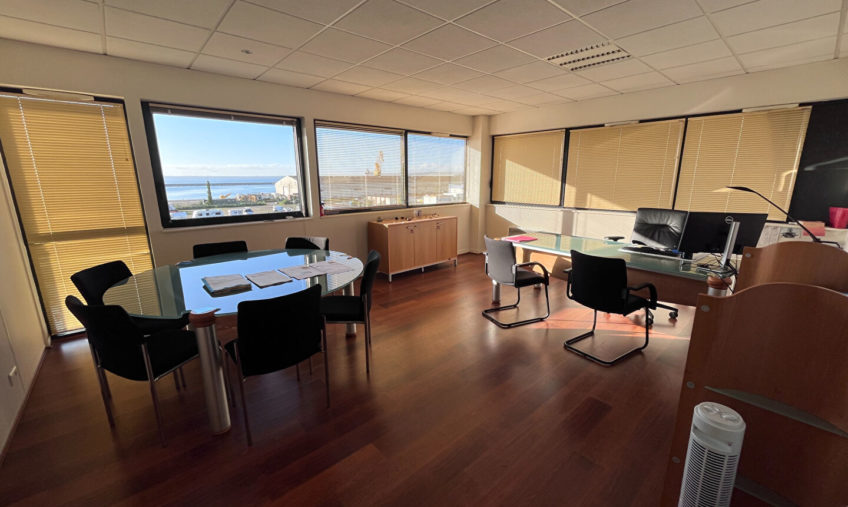 A LOUER – BREST PORT DE COMMERCE –  BUREAUX DE 360 M2 - 2062
