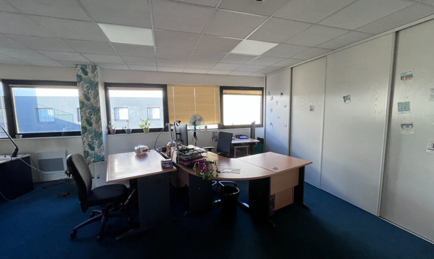 A LOUER – BREST PORT DE COMMERCE –  BUREAUX DE 360 M2 - 2062