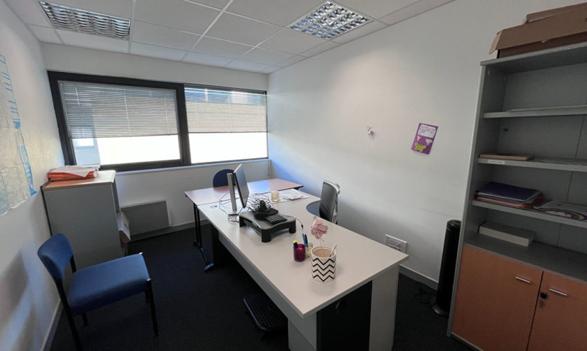 A LOUER – BREST PORT DE COMMERCE –  BUREAUX DE 360 M2 - 2062