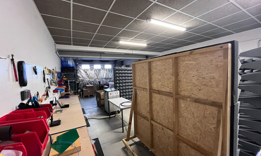 A VENDRE / A LOUER – BREST KERGONAN – BUREAUX DE 552 M² AVEC GARAGE - 2069