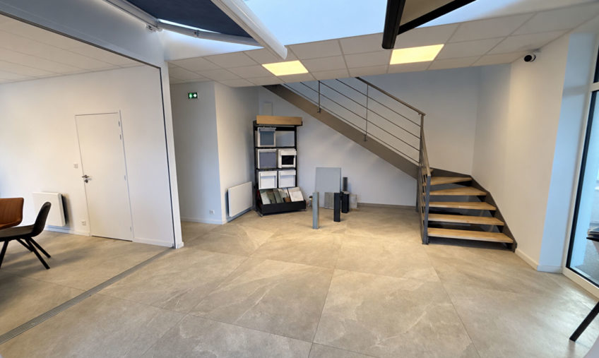 A VENDRE / A LOUER – GUIPAVAS KERGARADEC – BUREAUX NEUFS DE 205 M² - 2076