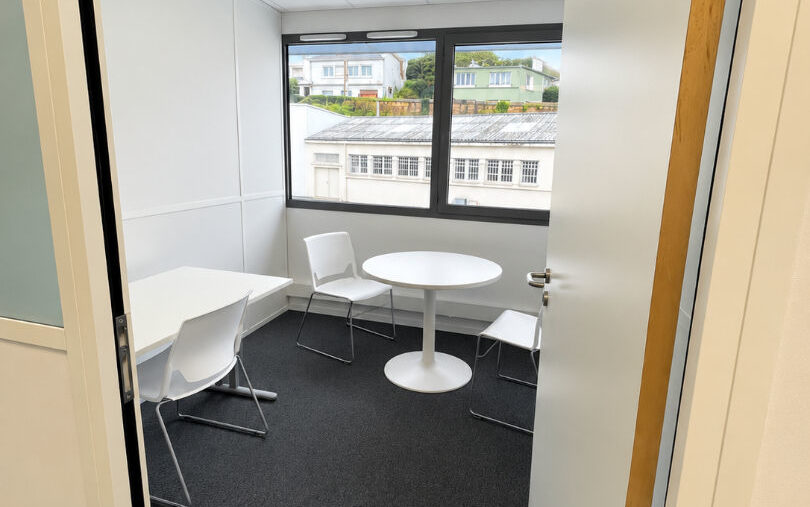 A VENDRE / A LOUER – BREST PORT DE COMMERCE  – BUREAUX DE 118 M2 - 2080