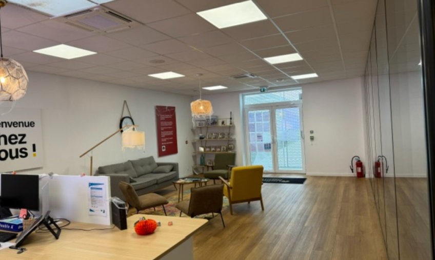 A LOUER – LE RELCQ-KERHUON – BUREAUX DE 650 M2 - 2084