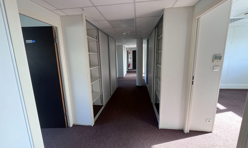 A VENDRE / A LOUER – BREST PORT DE COMMERCE – BUREAUX DE 520 M2 - 2086
