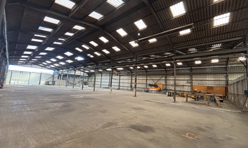 Local d&rsquo;activité Pencran 4020 m2 - 2089